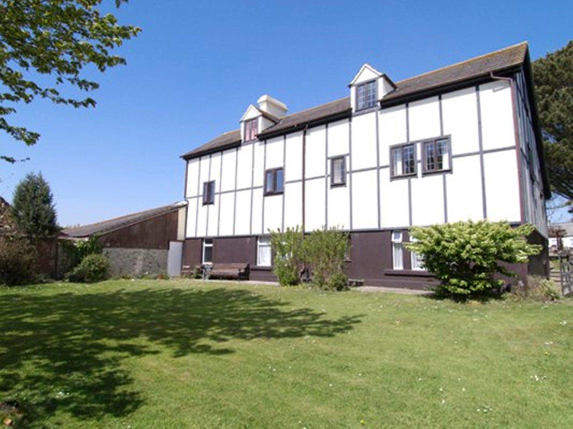 Smithaleigh Farm Rooms And Apartments Sparkwell ภายนอก รูปภาพ
