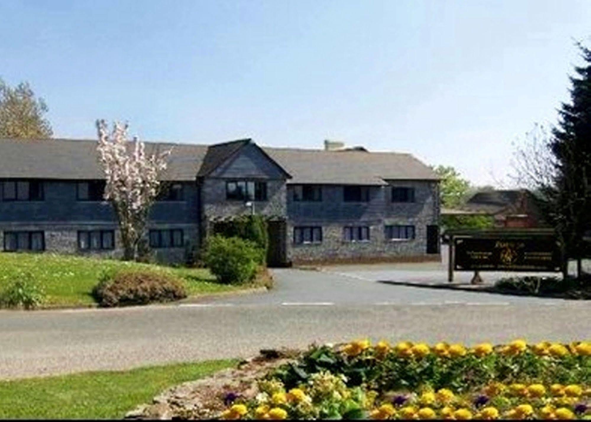 Smithaleigh Farm Rooms And Apartments Sparkwell ภายนอก รูปภาพ